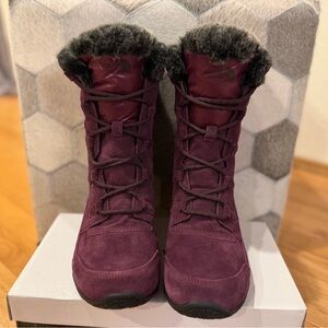 The North Face Women's Plum Winter Boots